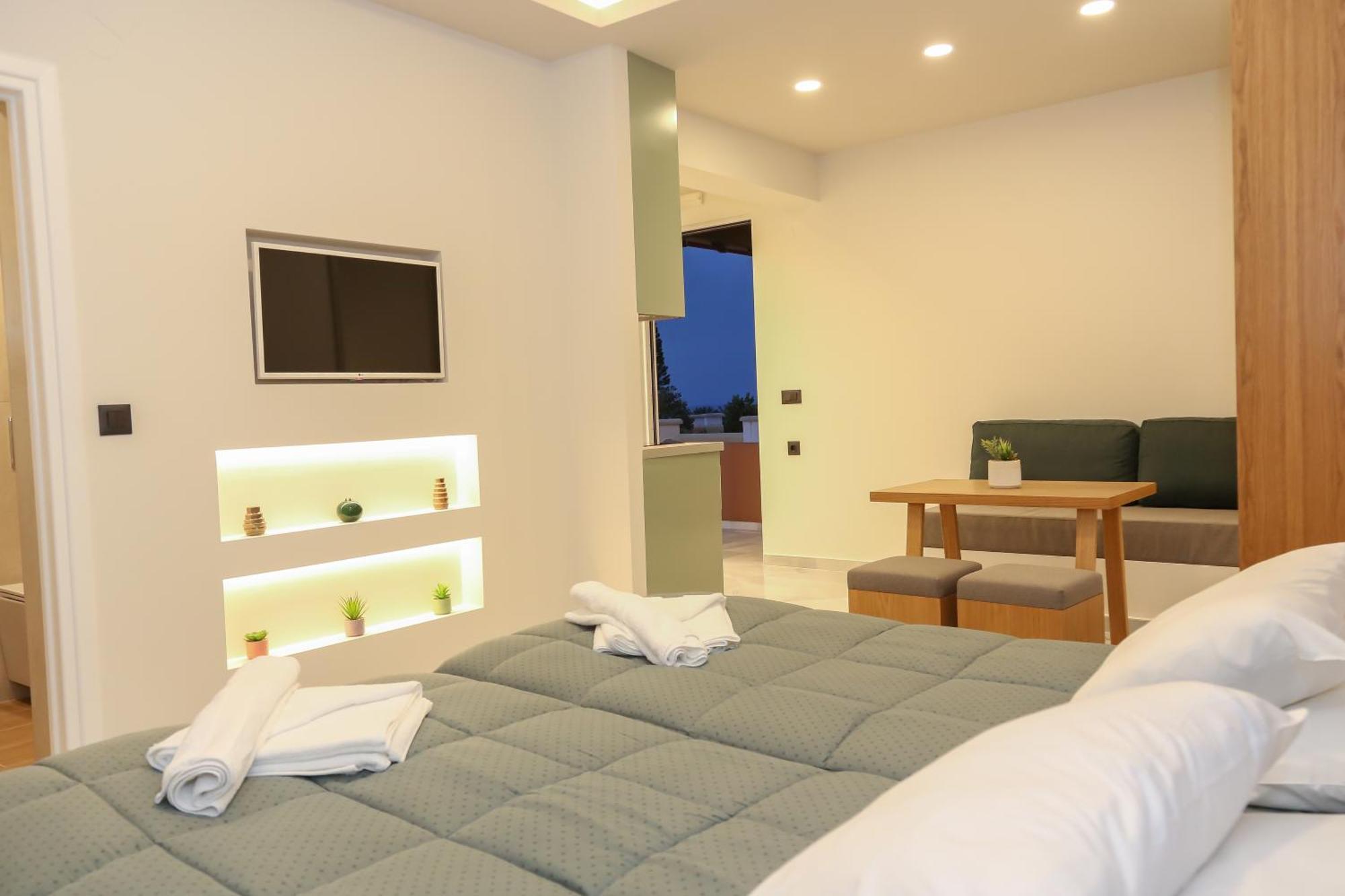 Heaven Apartments Agia Marina Exteriér fotografie